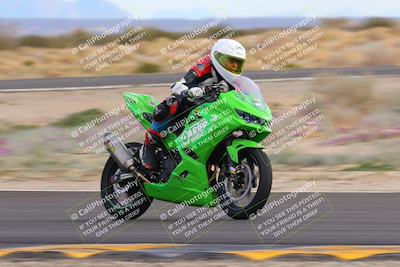 media/Dec-17-2022-SoCal Trackdays (Sat) [[224abd9271]]/Turn 15 (155pm)/